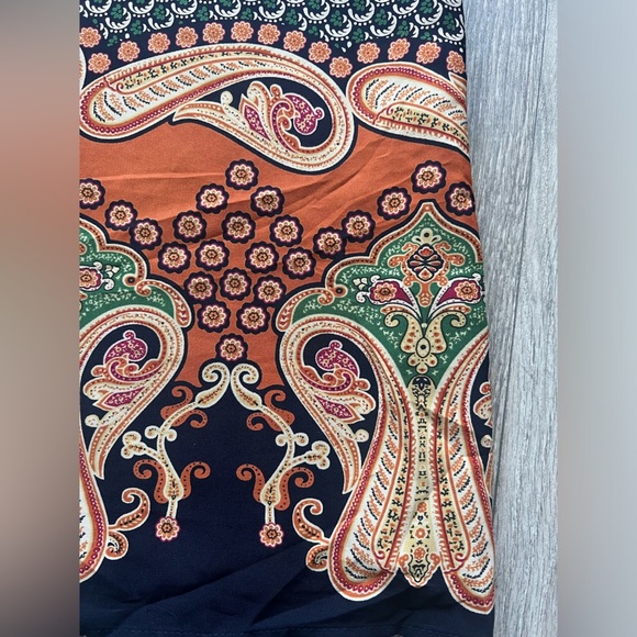 Forever 21 boho paisley printed long sleeve mini shift dress . Size M - Picture 7 of 12